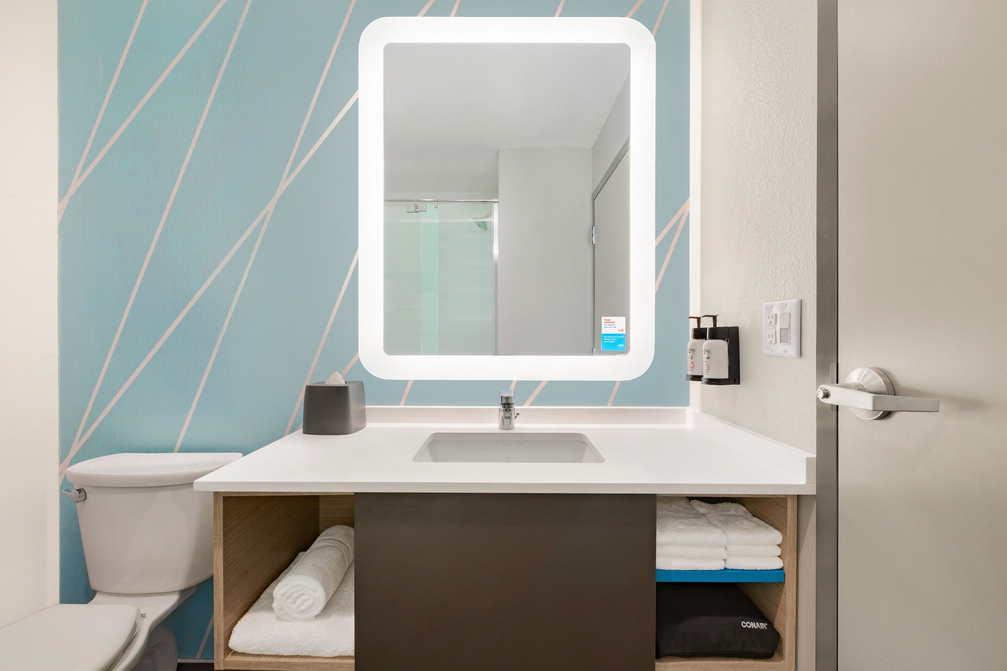 avid hotels lexington hamburg area an ihg hotel
