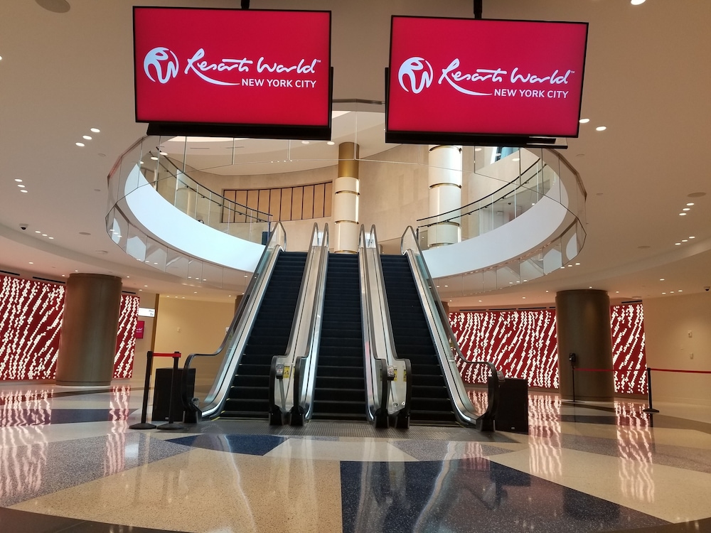 hyatt regency jfk airport at resorts world new york