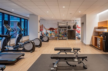 Hilton Garden Inn Austin University Capitol District,Rochester>>Austin,4 star