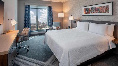 hilton garden inn austin university capitol district