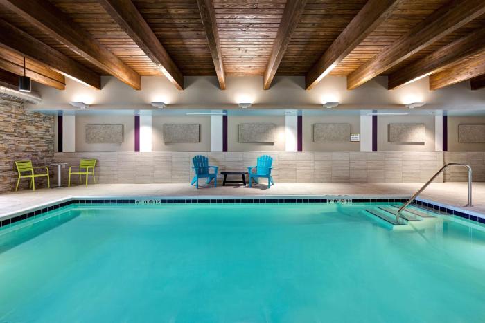 home2 suites by hilton lincolnshire chicago
