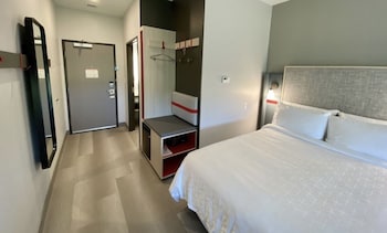 Avid Hotel Macon North, An Ihg Hotel,Georgia>>Macon,2.5 star