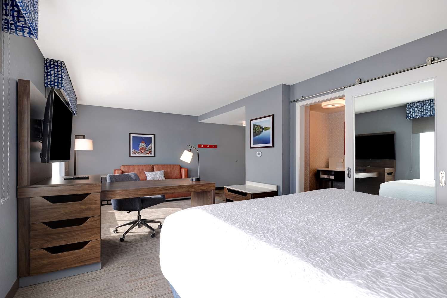 hampton inn crown point