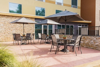 fairfield inn and suites oakhurst yosemite