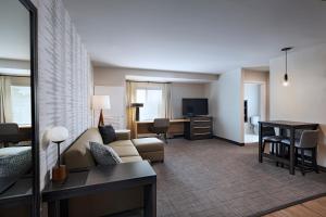 residence inn by marriott new brunswick tower center blvd