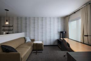residence inn by marriott new brunswick tower center blvd