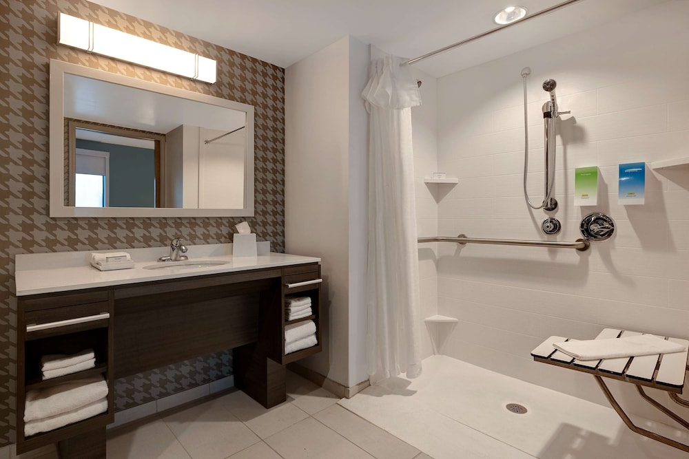 Home2 Suites By Hilton Gulf Breeze Pensacola Area,Pensacola>>Gulf Breeze,3 star