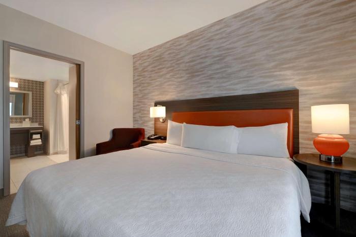 home2 suites by hilton gulf breeze pensacola area
