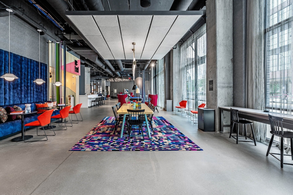 aloft columbus easton