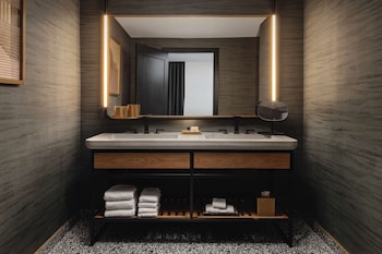 thompson austin part of hyatt