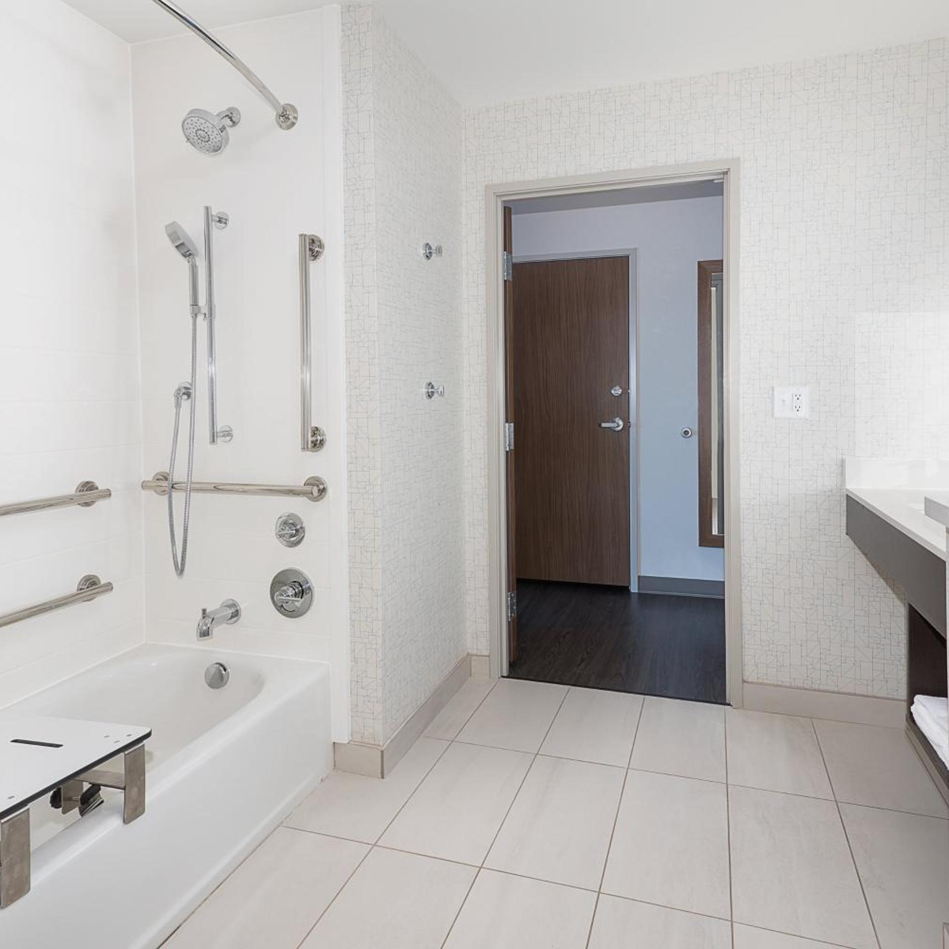 holiday inn express and suites firestone longmont an ihg hotel