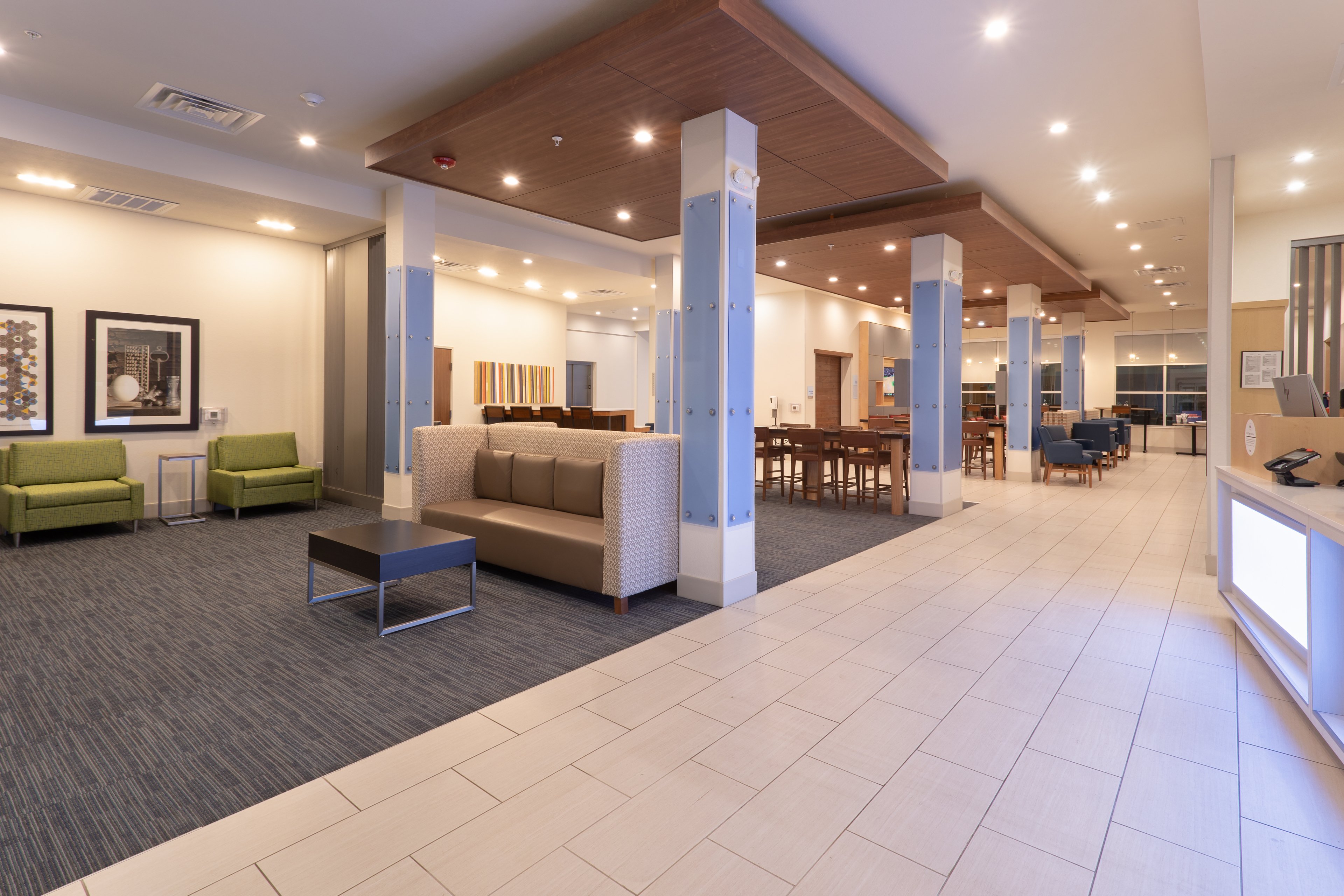 holiday inn express and suites firestone longmont an ihg hotel