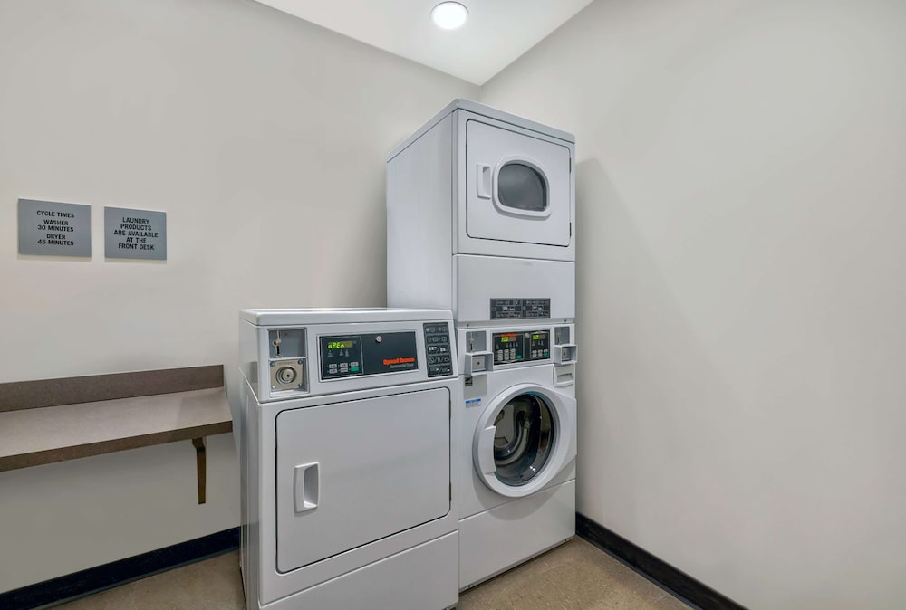 home2 suites by hilton minneapolis downtown mn