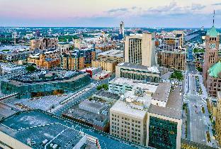 home2 suites by hilton minneapolis downtown mn