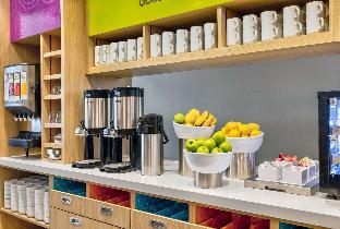 home2 suites by hilton minneapolis downtown mn