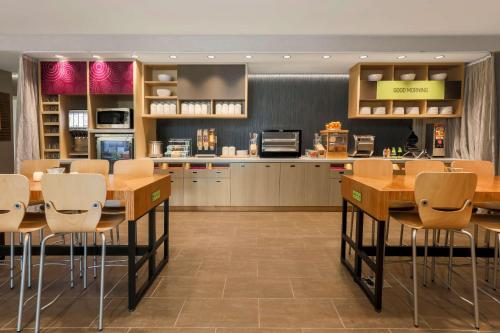 home2 suites by hilton west sacramento ca