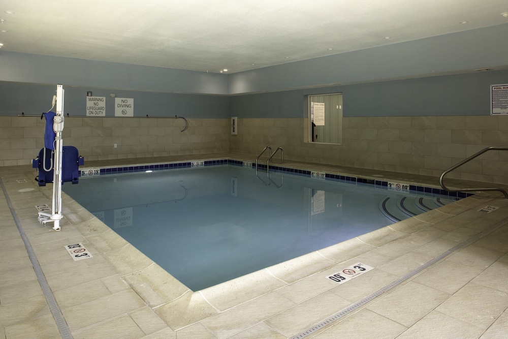 holiday inn express wells ogunquit kennebunk an ihg hotel