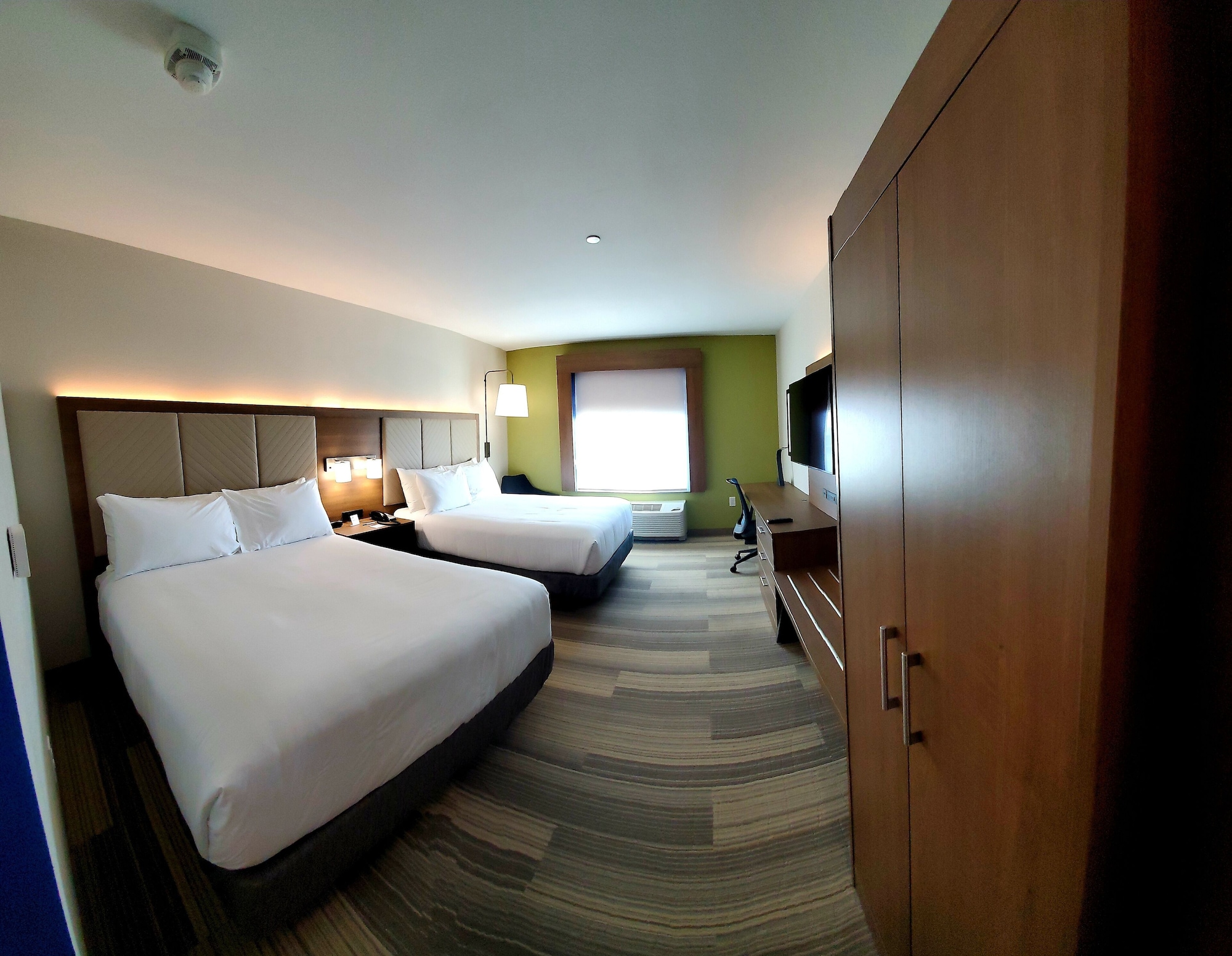 holiday inn express wells ogunquit kennebunk an ihg hotel