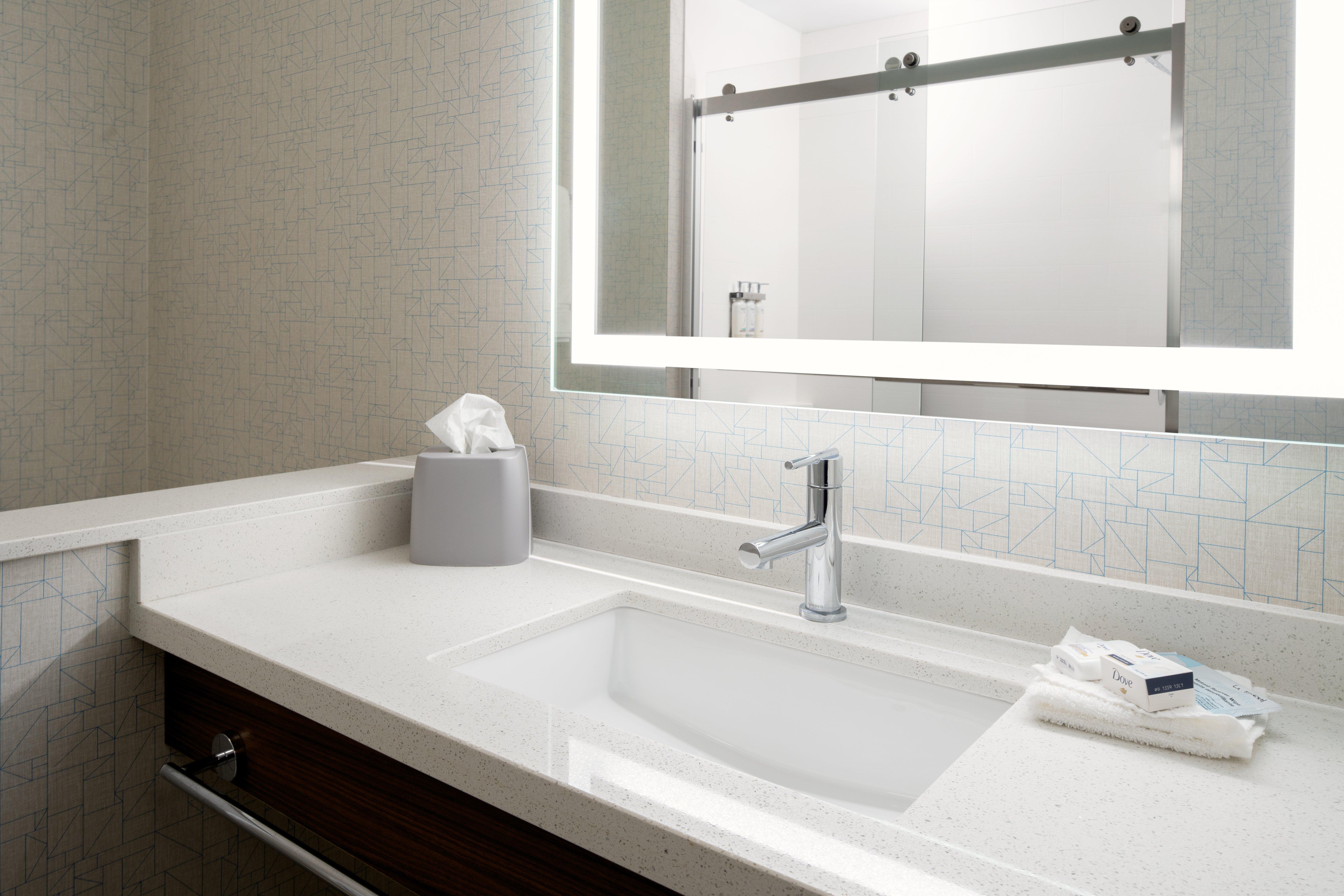 holiday inn express and suites bullhead city an ihg hotel