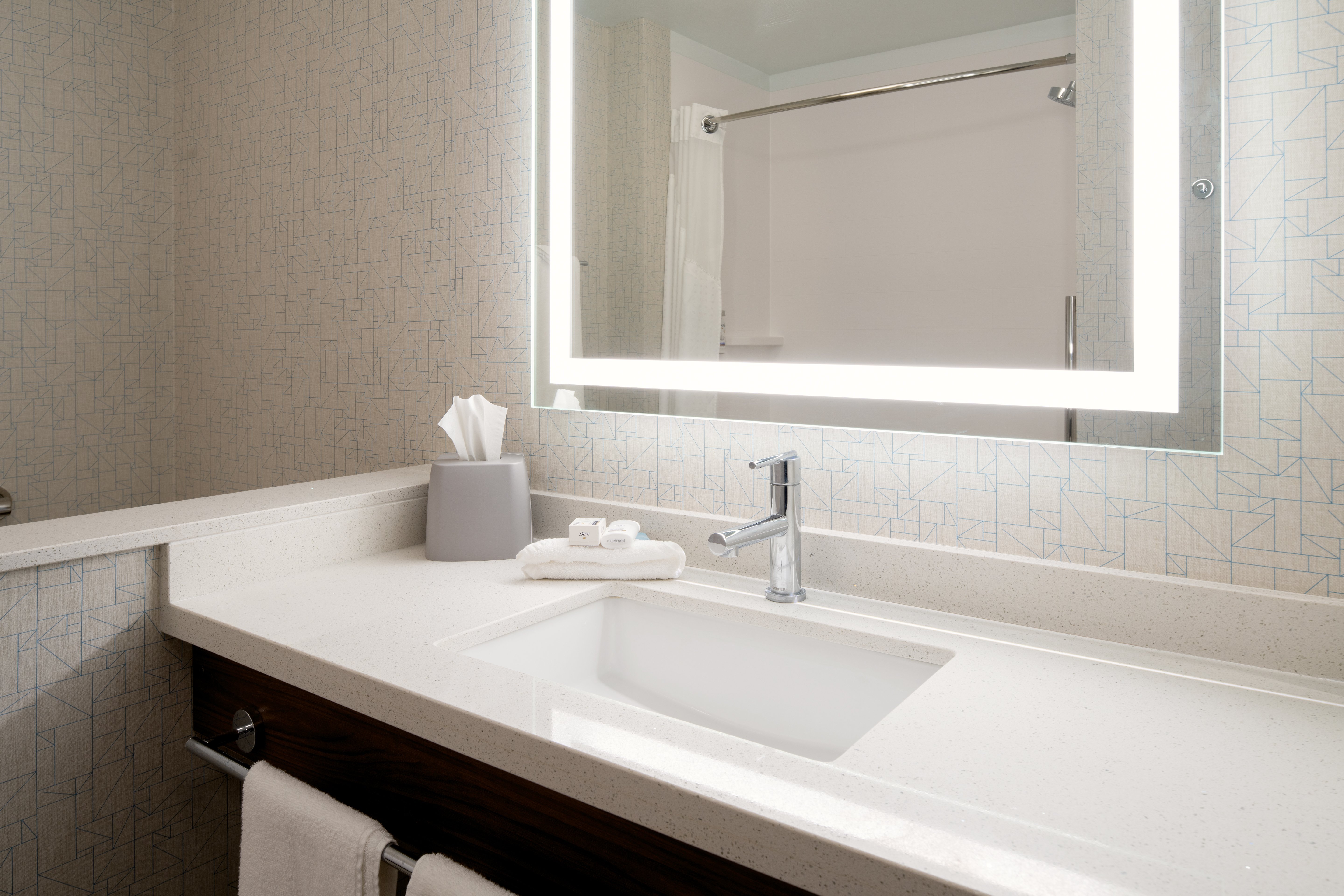 holiday inn express and suites bullhead city an ihg hotel