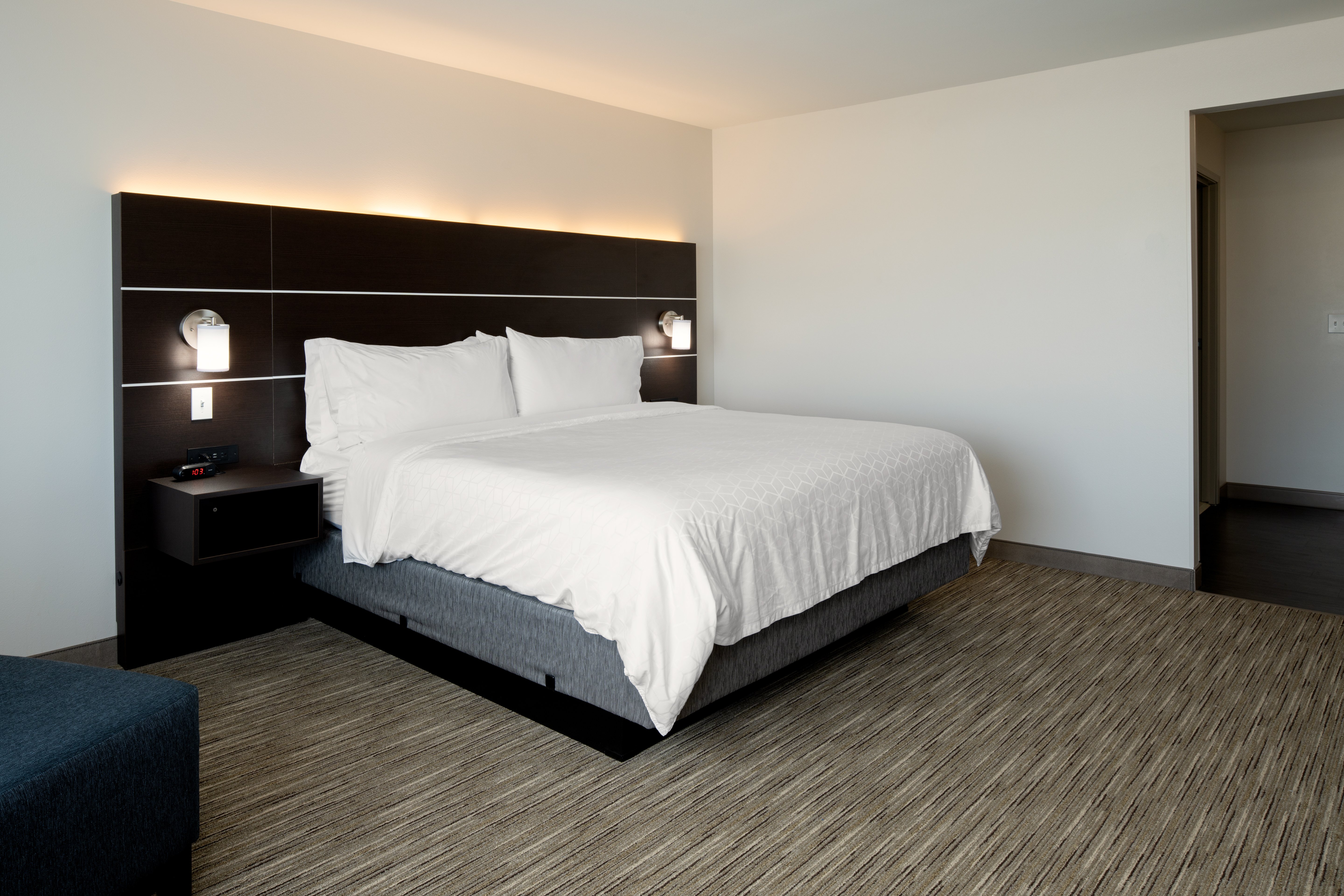 holiday inn express and suites bullhead city an ihg hotel