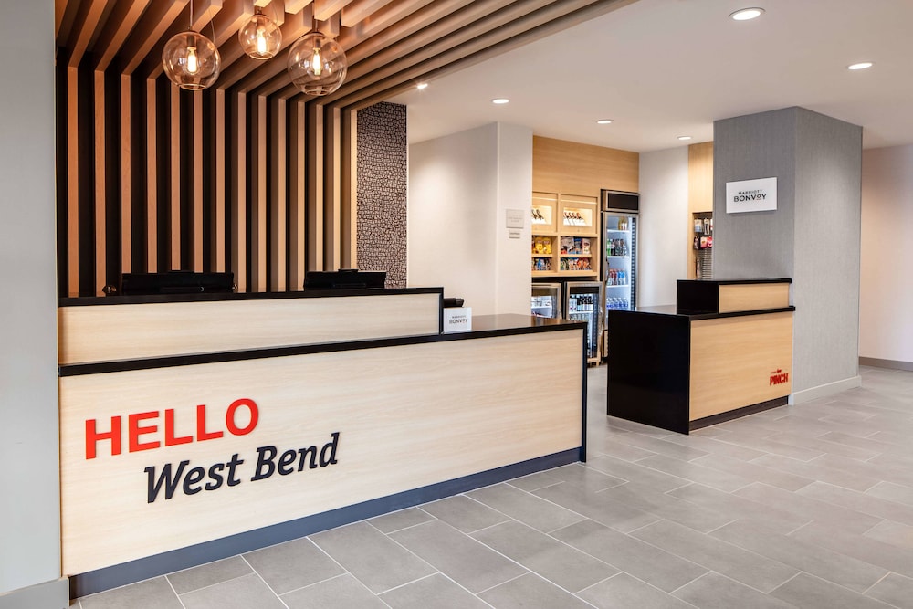 towneplace suites by marriott milwaukee west bend