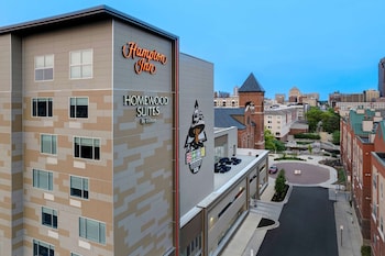 hampton inn indianapolis downtown iupui