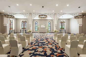 hampton inn indianapolis downtown iupui