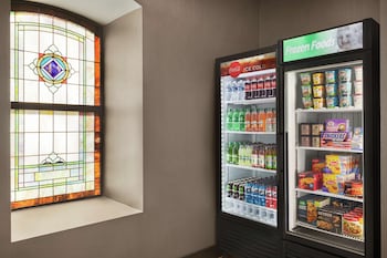 hampton inn indianapolis downtown iupui