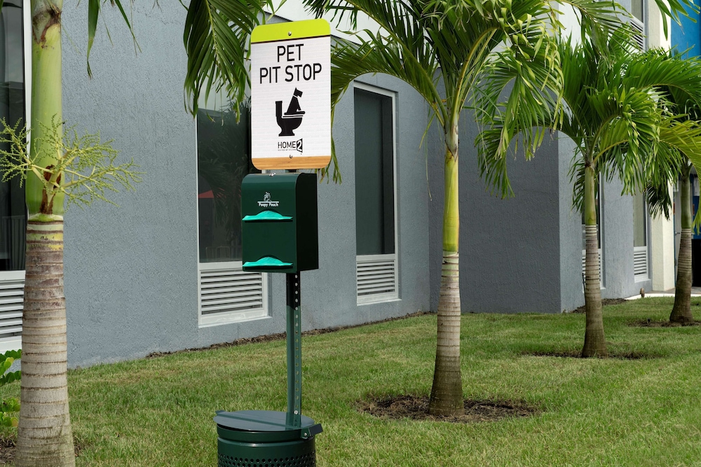 Home2 Suites By Hilton Fort Myers Airport,Fort Myers Beach>>Fort Myers,3 star