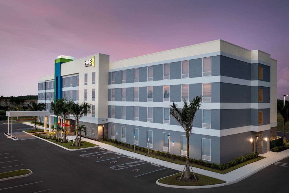 Home2 Suites By Hilton Fort Myers Airport,Fort Myers Beach>>Fort Myers,3 star