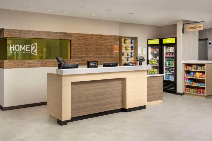home2 suites by hilton fort myers airport