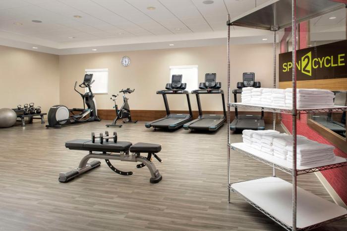 home2 suites by hilton fort myers airport