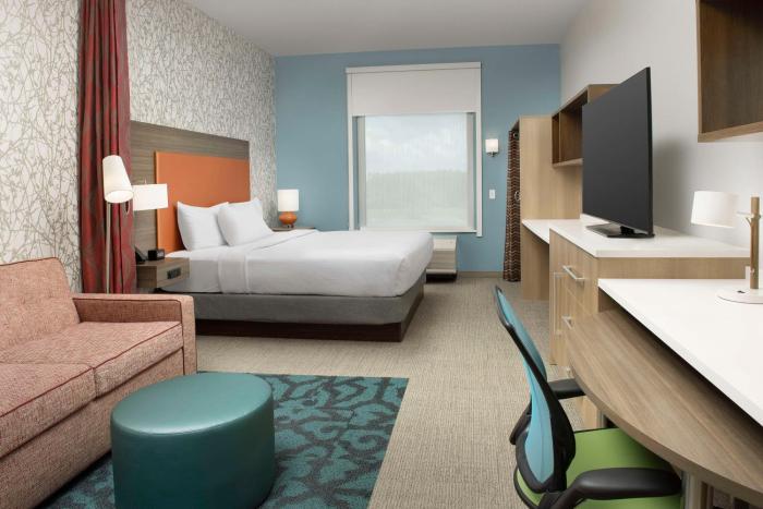 home2 suites by hilton fort myers airport