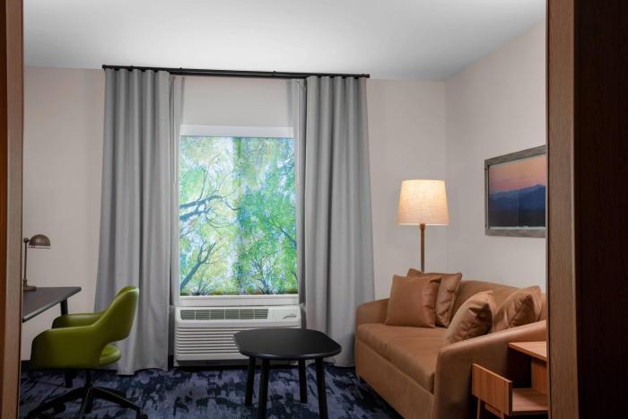 fairfield inn and suites by marriott lebanon near expo center