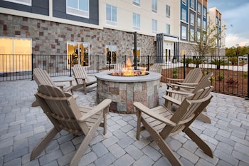 hilton garden inn panama city airport