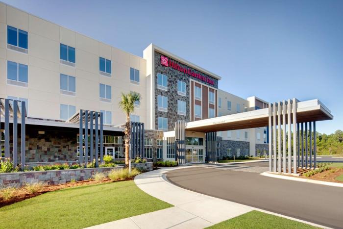 hilton garden inn panama city airport