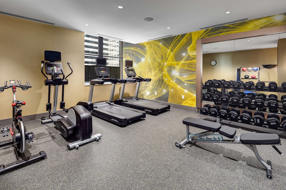 hilton garden inn chicago central loop