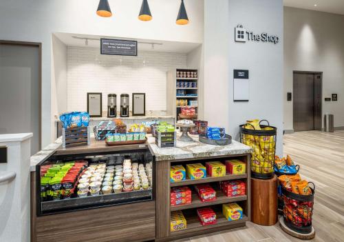 hilton garden inn chicago central loop