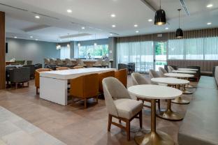 wyndham garden orlando airport