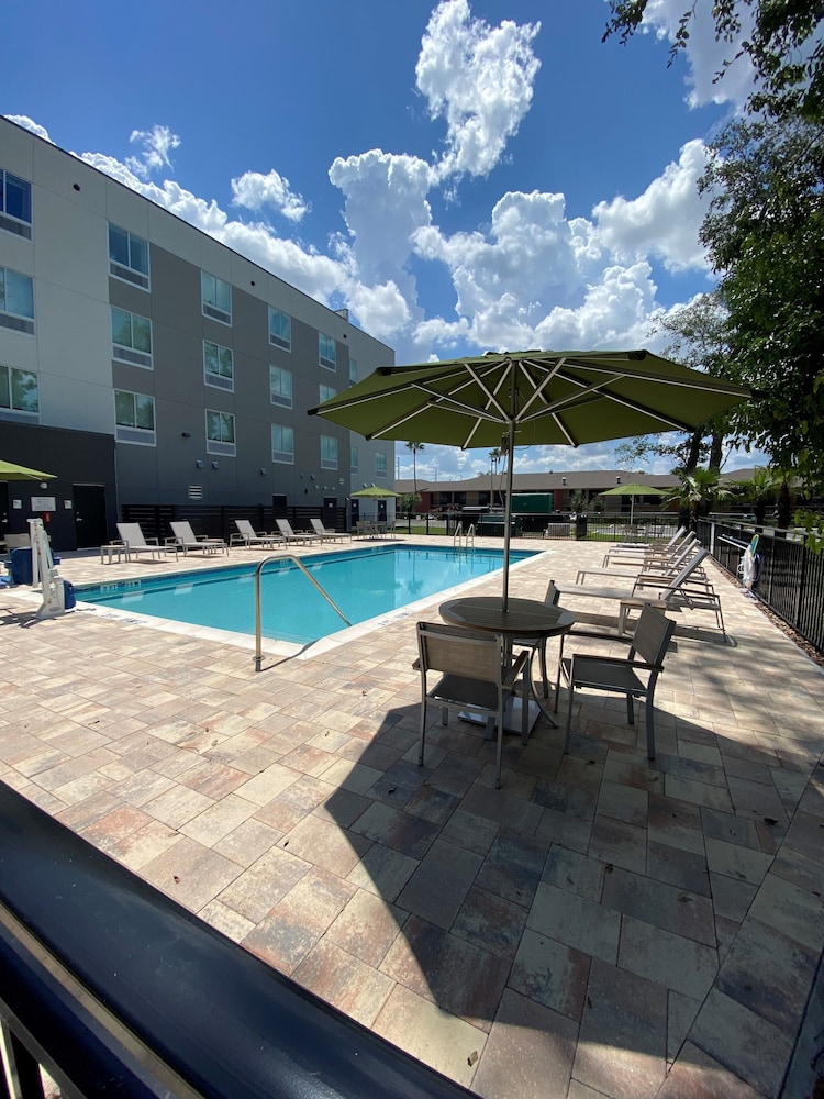 wyndham garden orlando airport