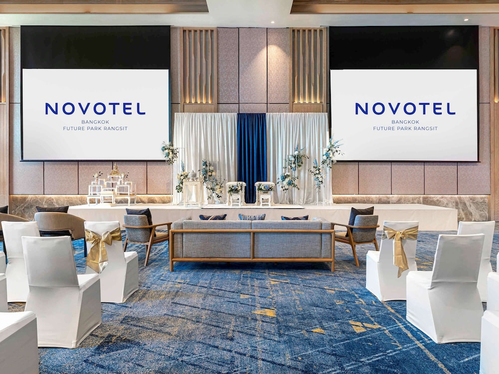 novotel bangkok future park rangsit