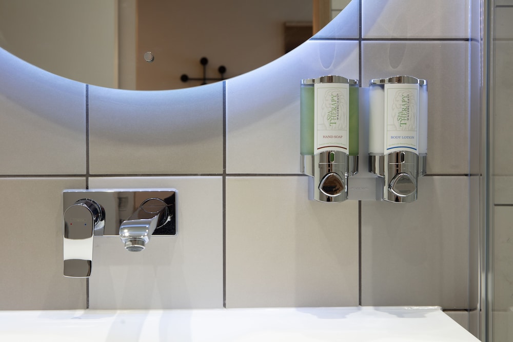 hampton by hilton york piccadilly