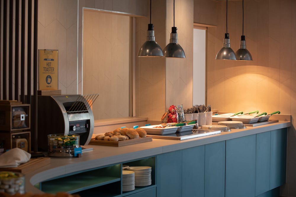 hampton by hilton york piccadilly