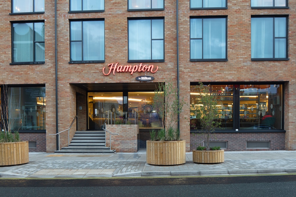 hampton by hilton york piccadilly