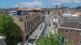 hampton by hilton york piccadilly