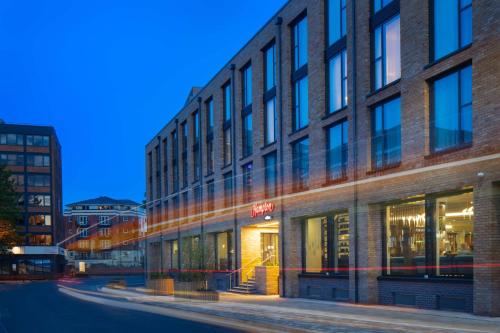 hampton by hilton york piccadilly