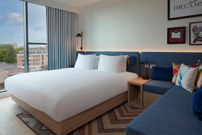 hampton by hilton york piccadilly