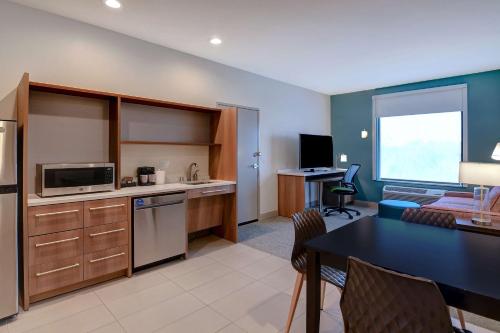 home2 suites by hilton north plano hwy 75