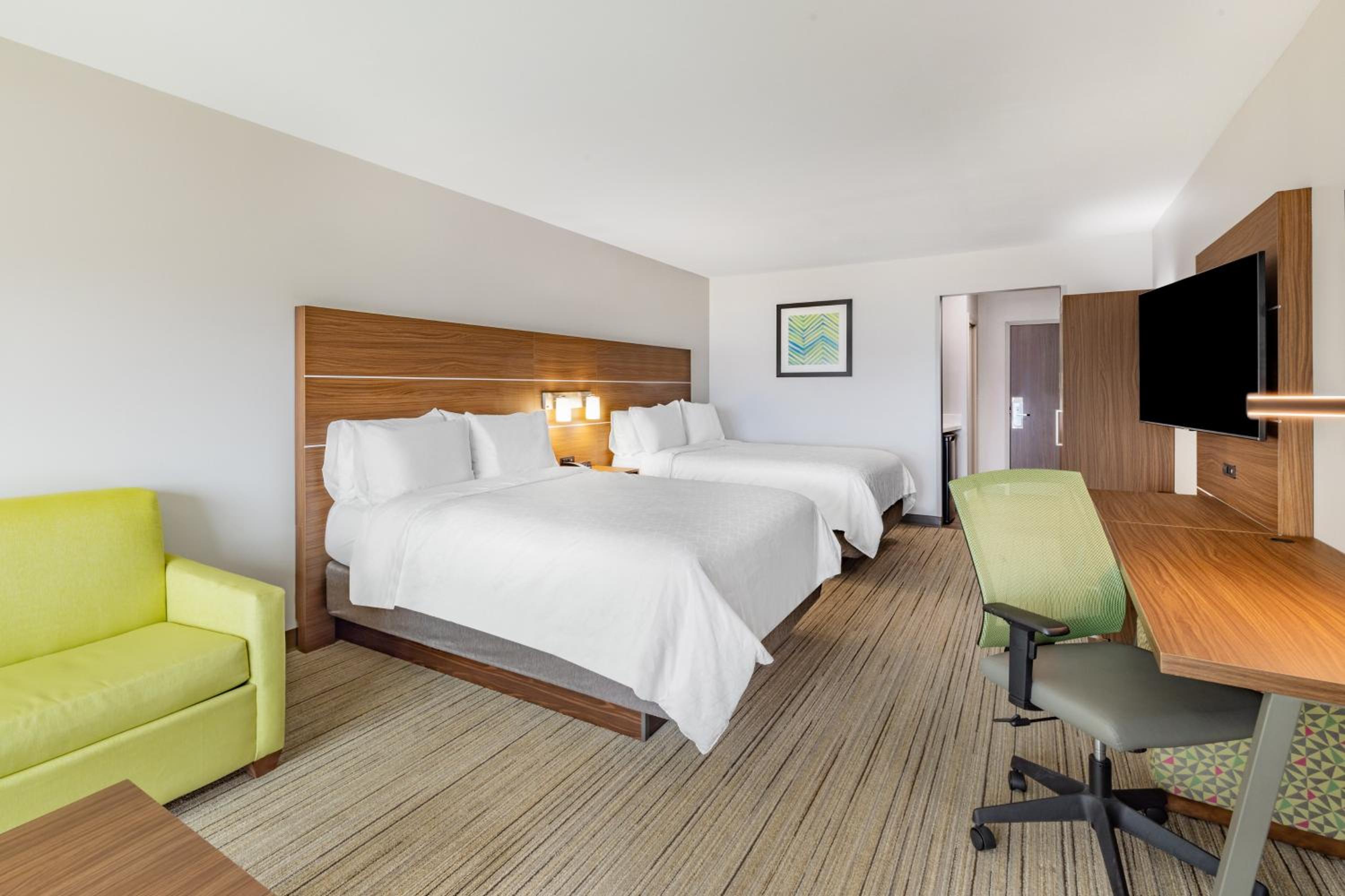 holiday inn express and suites lincoln downtown